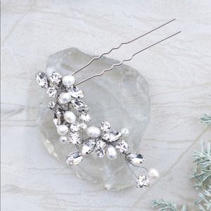 HairComesTheBride Addison Hairpin Pearl+Rhinestone